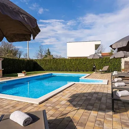 Apartment Apartman Nina 1 Porec