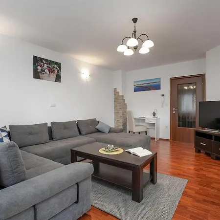 Apartman Nina 1 * Porec