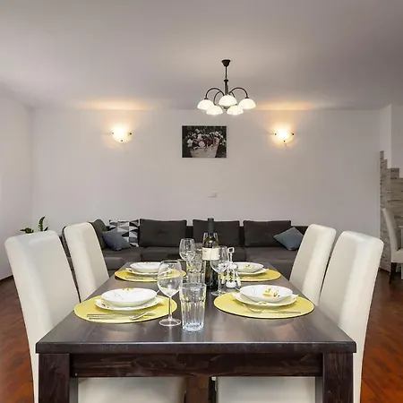 Apartman Nina 1